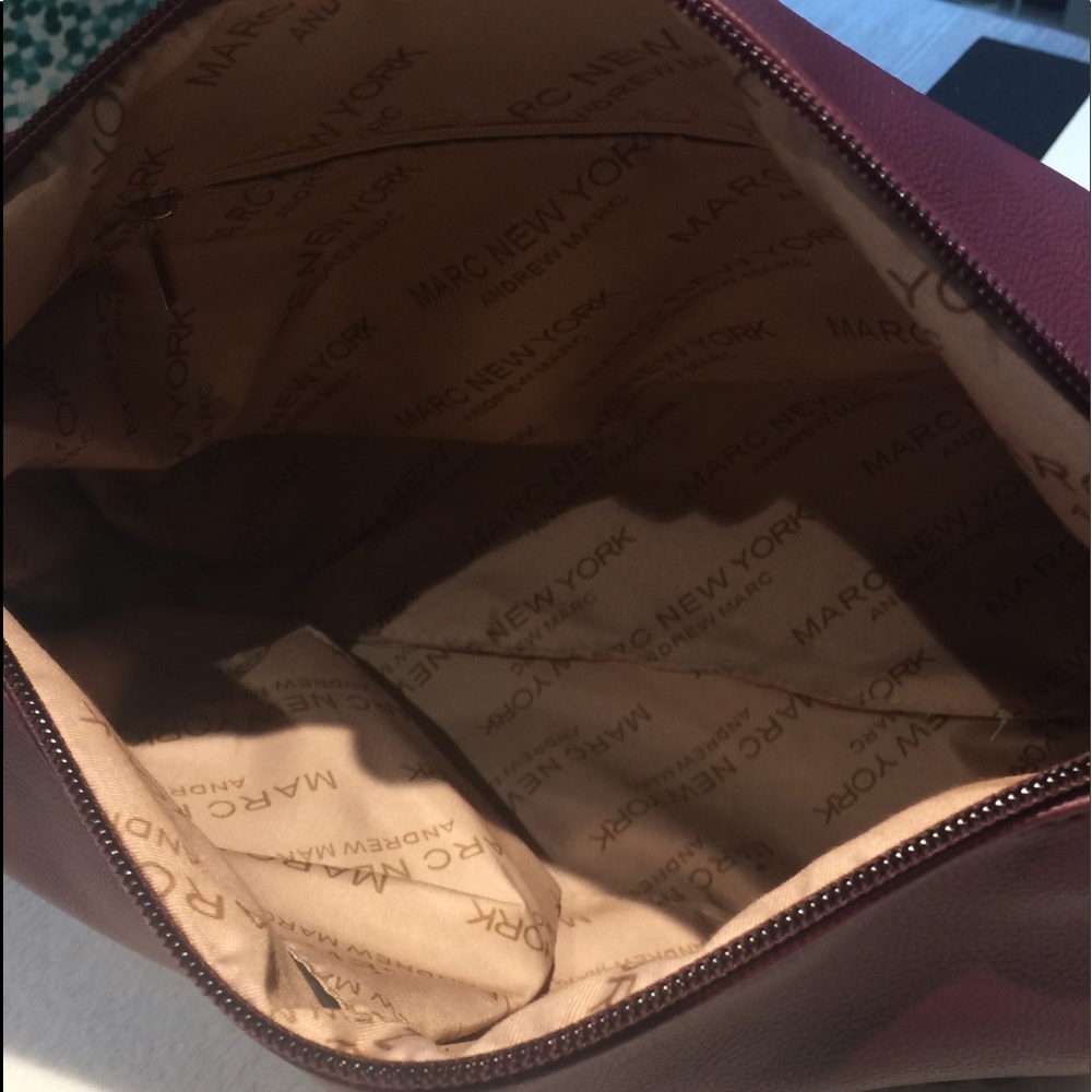 New Andrew Marc Burgundy Crossbody Shoulder Bag - Picture 9 of 12